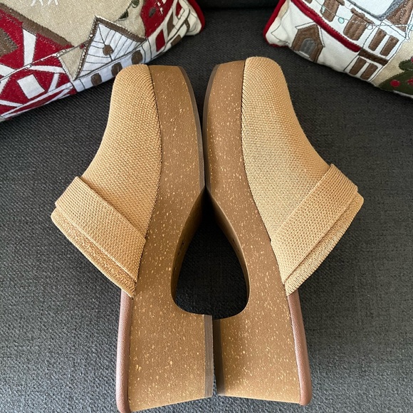 Rothy's Classic Clogs - Picture 4 of 8